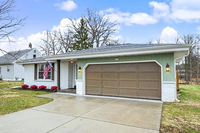 7170 S 35th STREET, Franklin, WI 53132