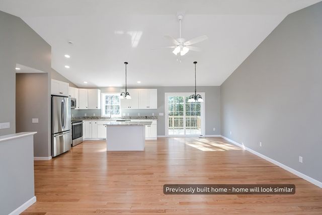 22 Rice Corner Rd., Brookfield, MA 01506