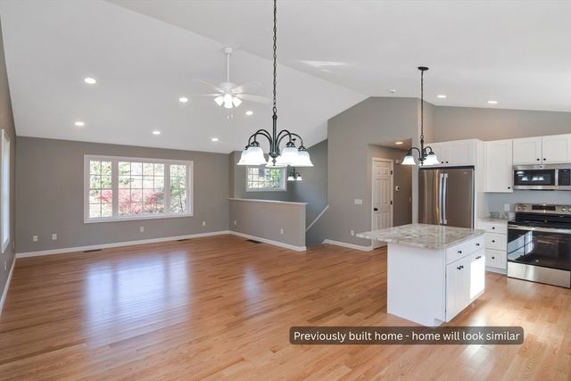 22 Rice Corner Rd., Brookfield, MA 01506