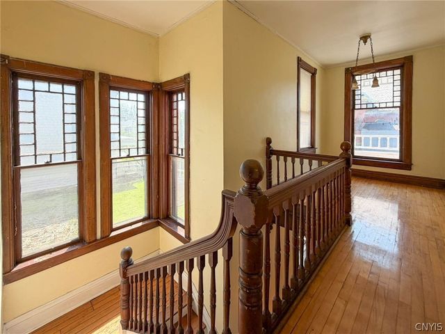 1129 Summit Place, Utica, NY 13501
