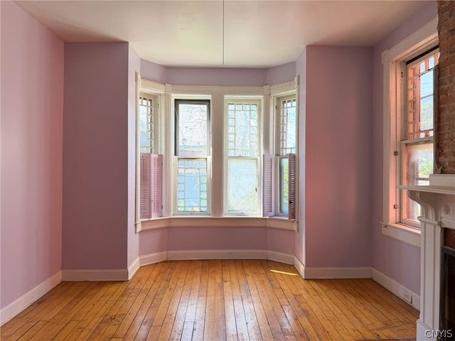 1129 Summit Place, Utica, NY 13501