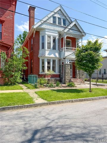 1129 Summit Place, Utica, NY 13501