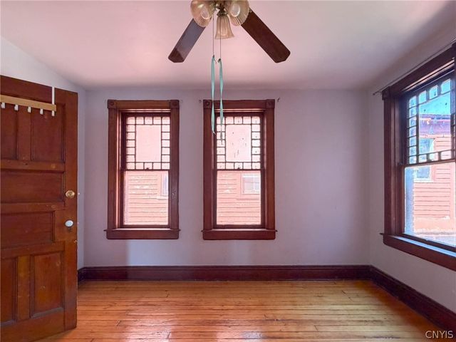 1129 Summit Place, Utica, NY 13501