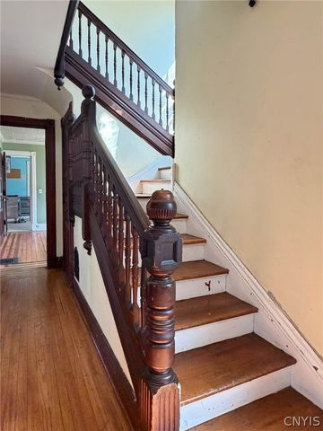 1129 Summit Place, Utica, NY 13501