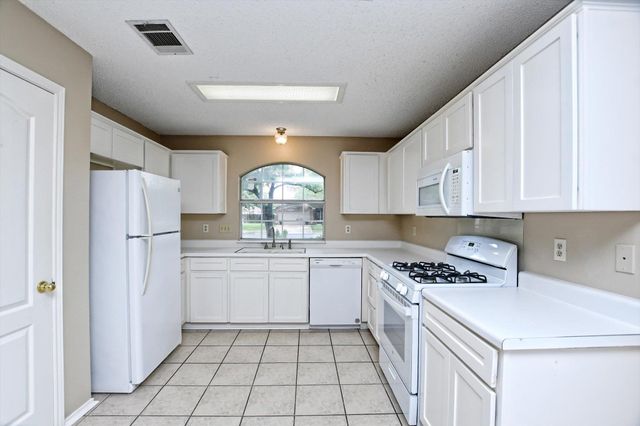 15009 Big Falls DR, Leander, TX 78641