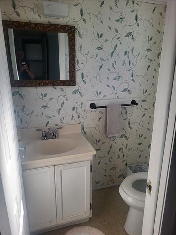 6580 SEMINOLE BOULEVARD 733, Seminole, FL 33772