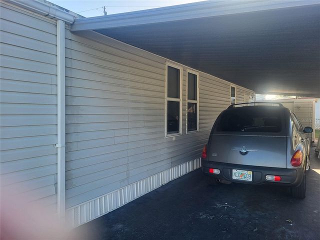 6580 SEMINOLE BOULEVARD 733, Seminole, FL 33772