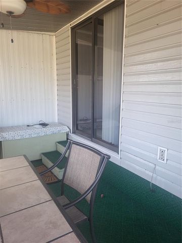 6580 SEMINOLE BOULEVARD 733, Seminole, FL 33772