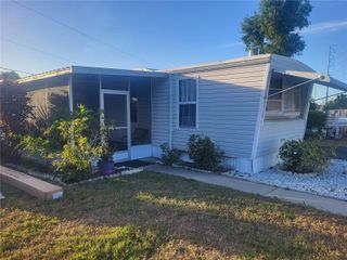 6580 SEMINOLE BOULEVARD 733, Seminole, FL 33772