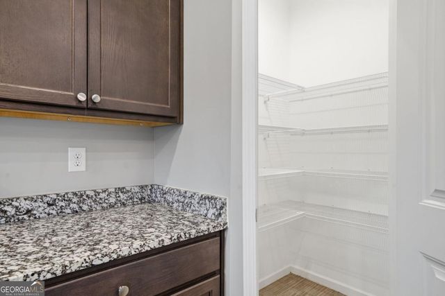 337 Mountain Laurel Walk, Canton, GA 30114