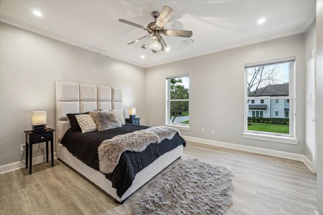 8745 Tollis Street, Houston, TX 77055