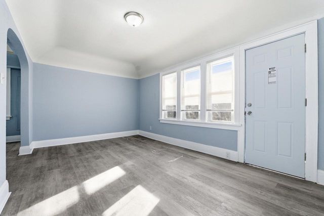 1902 W Nash STREET, Milwaukee, WI 53206