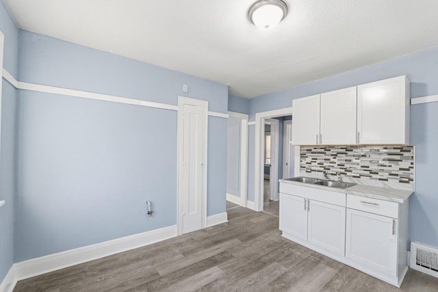 1902 W Nash STREET, Milwaukee, WI 53206