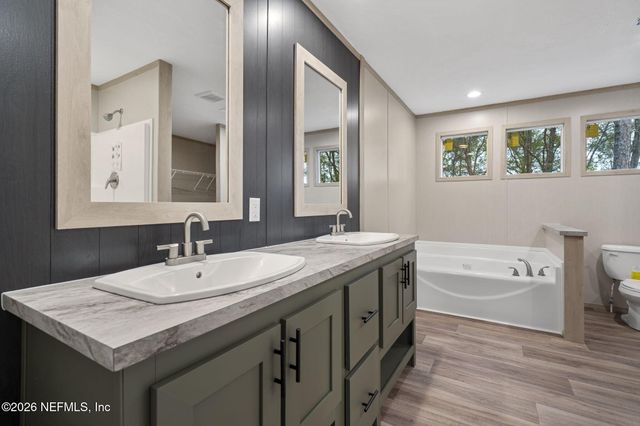 6109 CENTER Circle, Keystone Heights, FL 32656