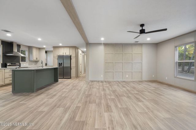 6109 CENTER Circle, Keystone Heights, FL 32656