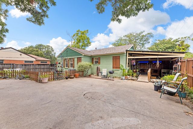 10382 Newcombe Drive, Dallas, TX 75228