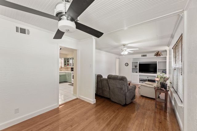 10382 Newcombe Drive, Dallas, TX 75228