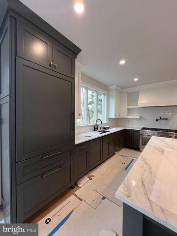 340 HIDDEN RIVER RD, Penn Valley, PA 19072