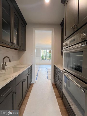 340 HIDDEN RIVER RD, Penn Valley, PA 19072