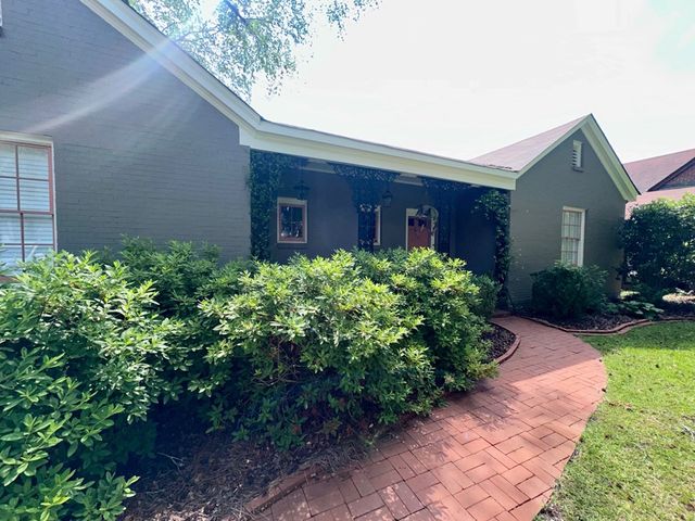 1530 Hilton Avenue, Columbus, GA 31906