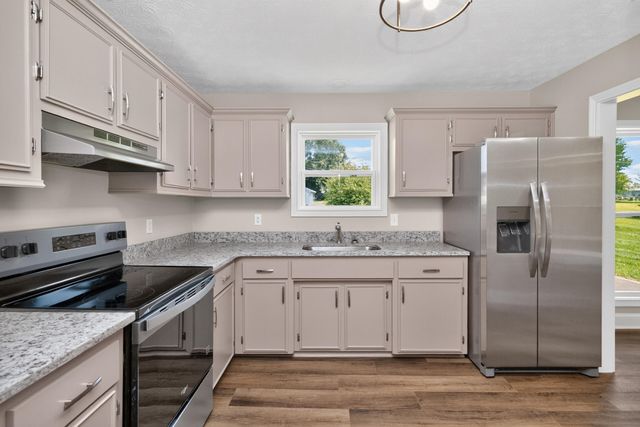 251 Longview Street, Harrodsburg, KY 40330