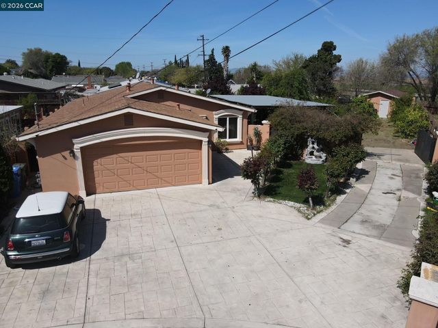 5 Island View Dr, Bay Point, CA 94565