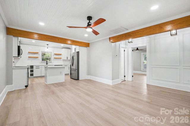 1601 Lawing Road, Charlotte, NC 28216