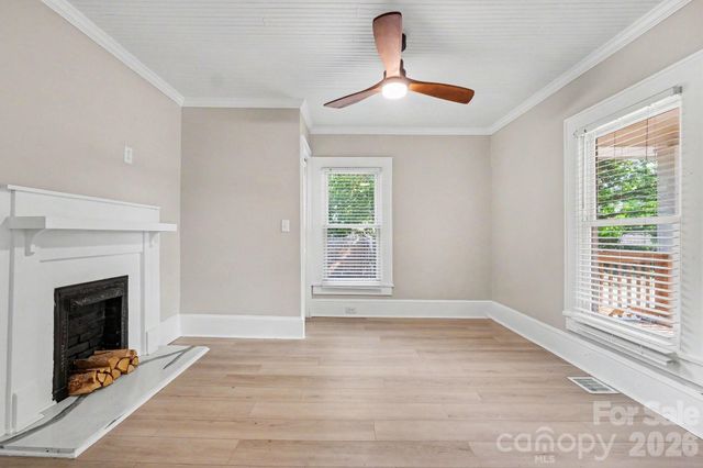 1601 Lawing Road, Charlotte, NC 28216