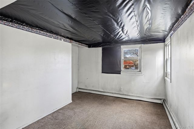 6 Sportsman Court, Shirley, NY 11967