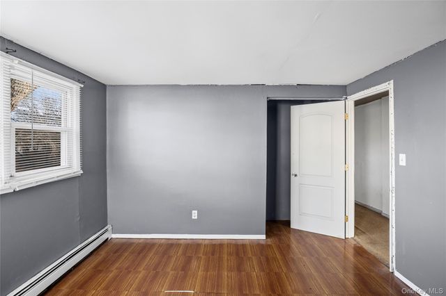 6 Sportsman Court, Shirley, NY 11967