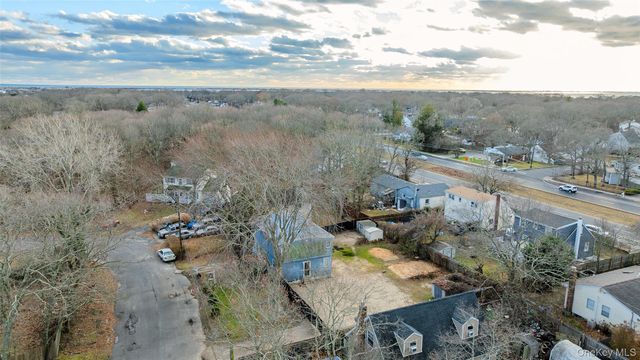 6 Sportsman Court, Shirley, NY 11967