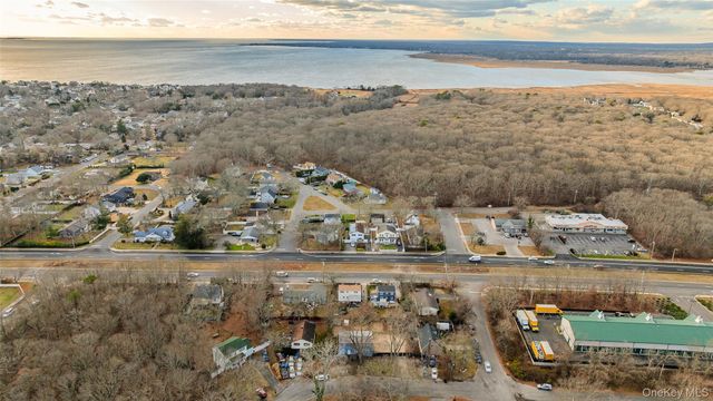 6 Sportsman Court, Shirley, NY 11967