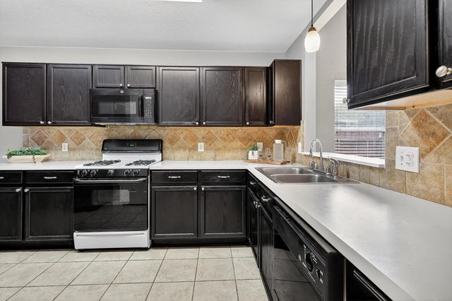 10403 Marble Crest Dr Divide, Houston, TX 77095
