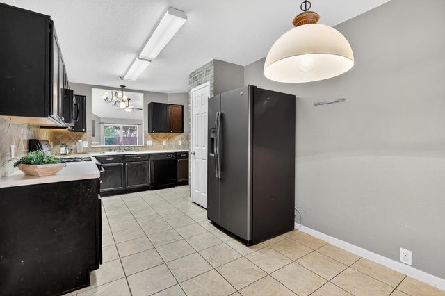 10403 Marble Crest Dr Divide, Houston, TX 77095