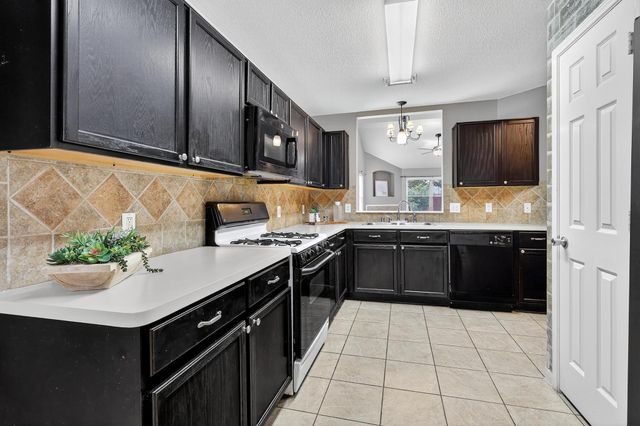 10403 Marble Crest Dr Divide, Houston, TX 77095