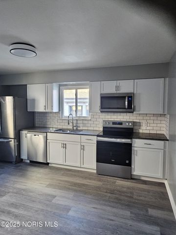 4206 Lyman Avenue, Toledo, OH 43612