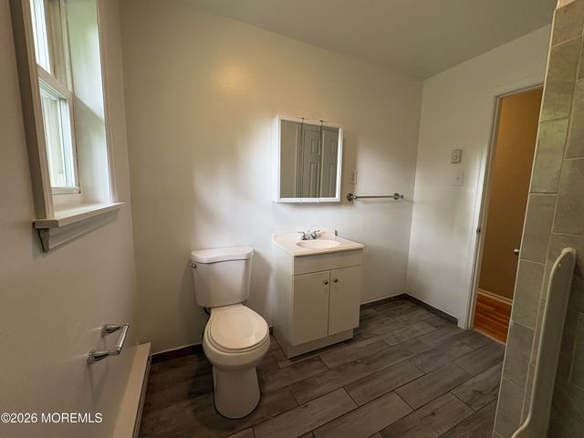 14 Spring Terrace, Freehold, NJ 07728