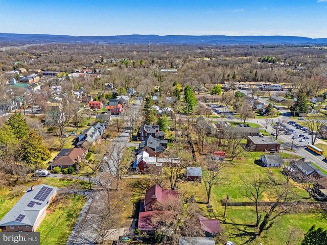 22 FAIRMONT AVE, Shepherdstown, WV 25443