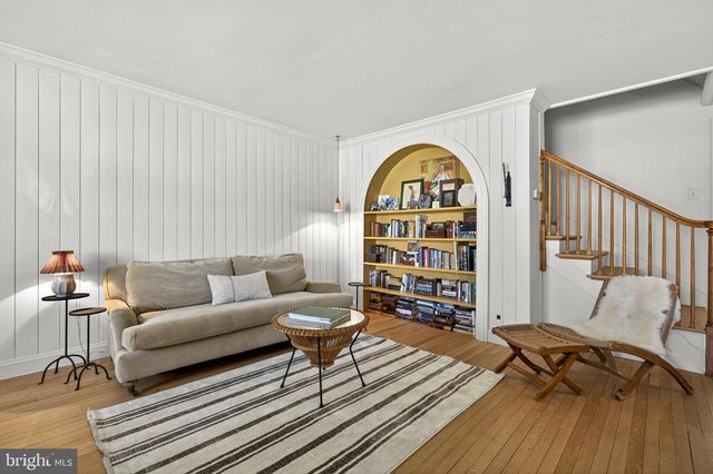 22 FAIRMONT AVE, Shepherdstown, WV 25443