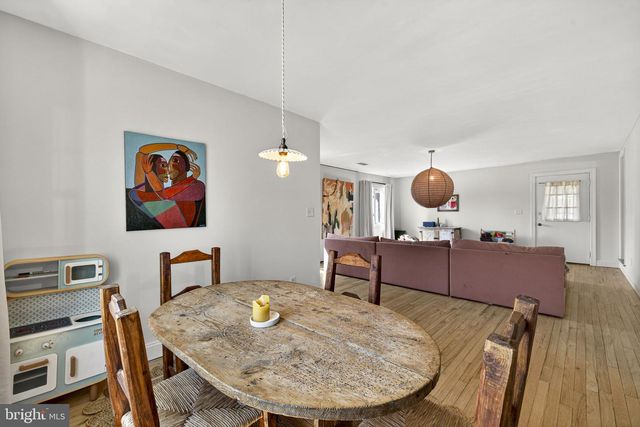 22 FAIRMONT AVE, Shepherdstown, WV 25443