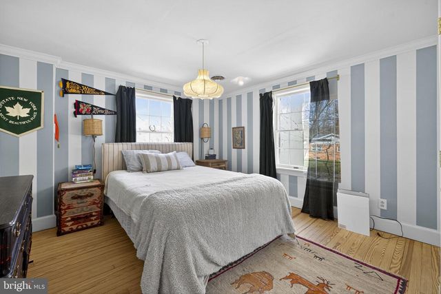 22 FAIRMONT AVE, Shepherdstown, WV 25443