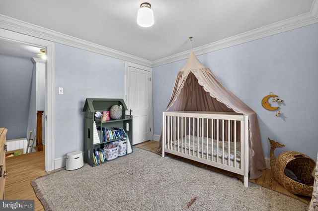 22 FAIRMONT AVE, Shepherdstown, WV 25443