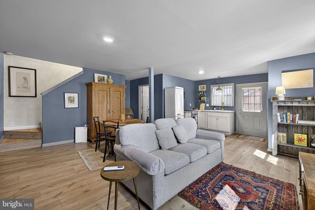 22 FAIRMONT AVE, Shepherdstown, WV 25443