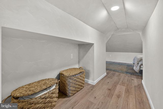 22 FAIRMONT AVE, Shepherdstown, WV 25443