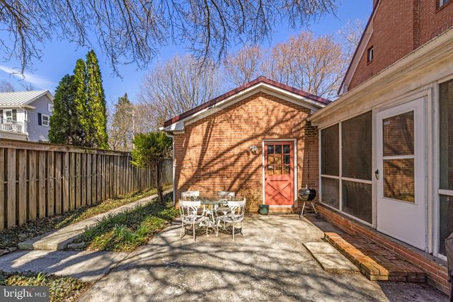 22 FAIRMONT AVE, Shepherdstown, WV 25443