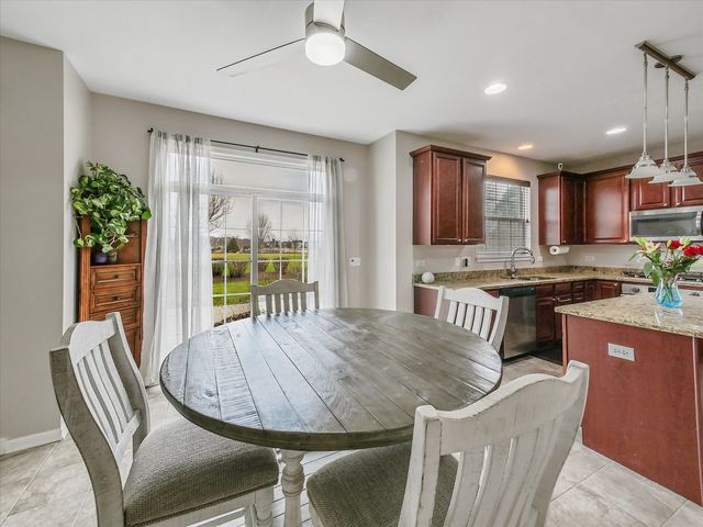 9668 Rainsford Drive, Huntley, IL 60142