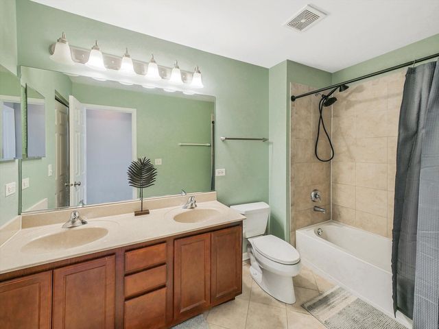 9668 Rainsford Drive, Huntley, IL 60142