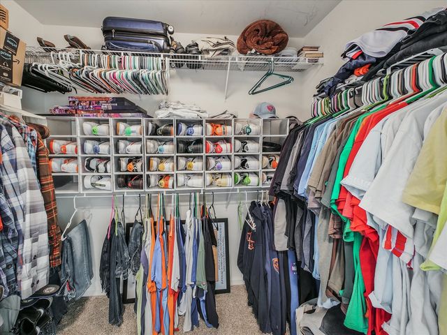 9668 Rainsford Drive, Huntley, IL 60142