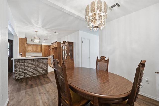 1313 Regency Boulevard, Moore, OK 73160