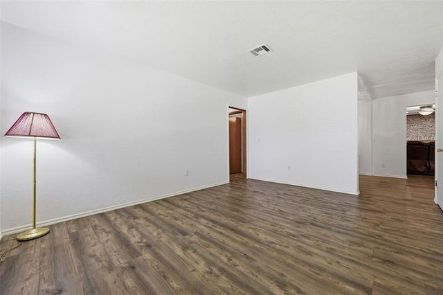 1313 Regency Boulevard, Moore, OK 73160